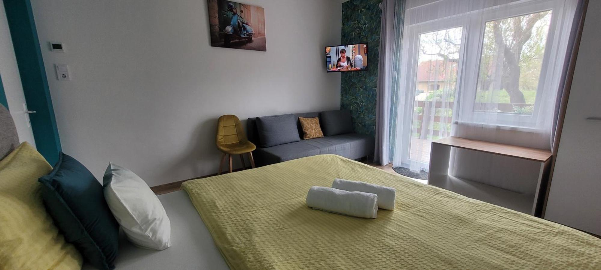 A Bringas Apartman Balatonfured Exterior photo