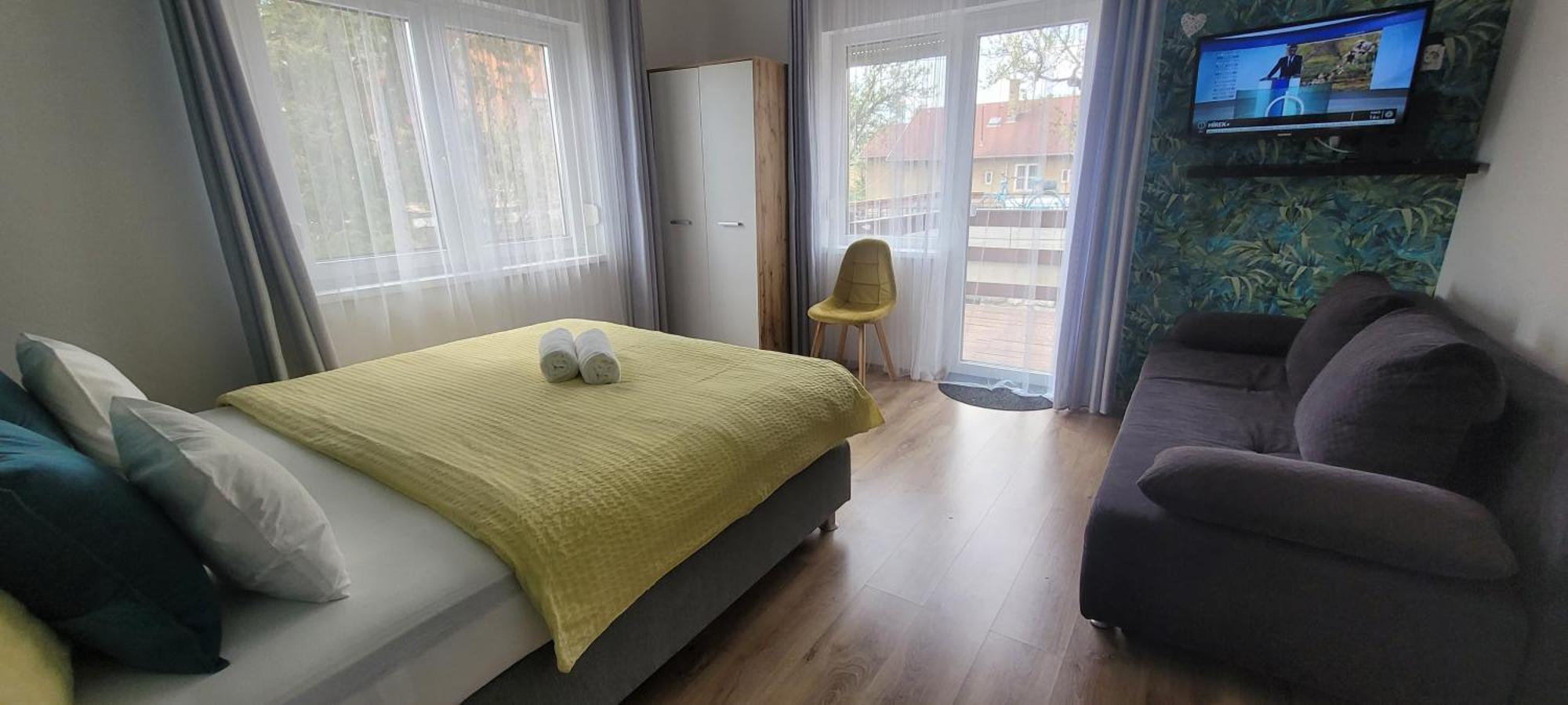 A Bringas Apartman Balatonfured Exterior photo
