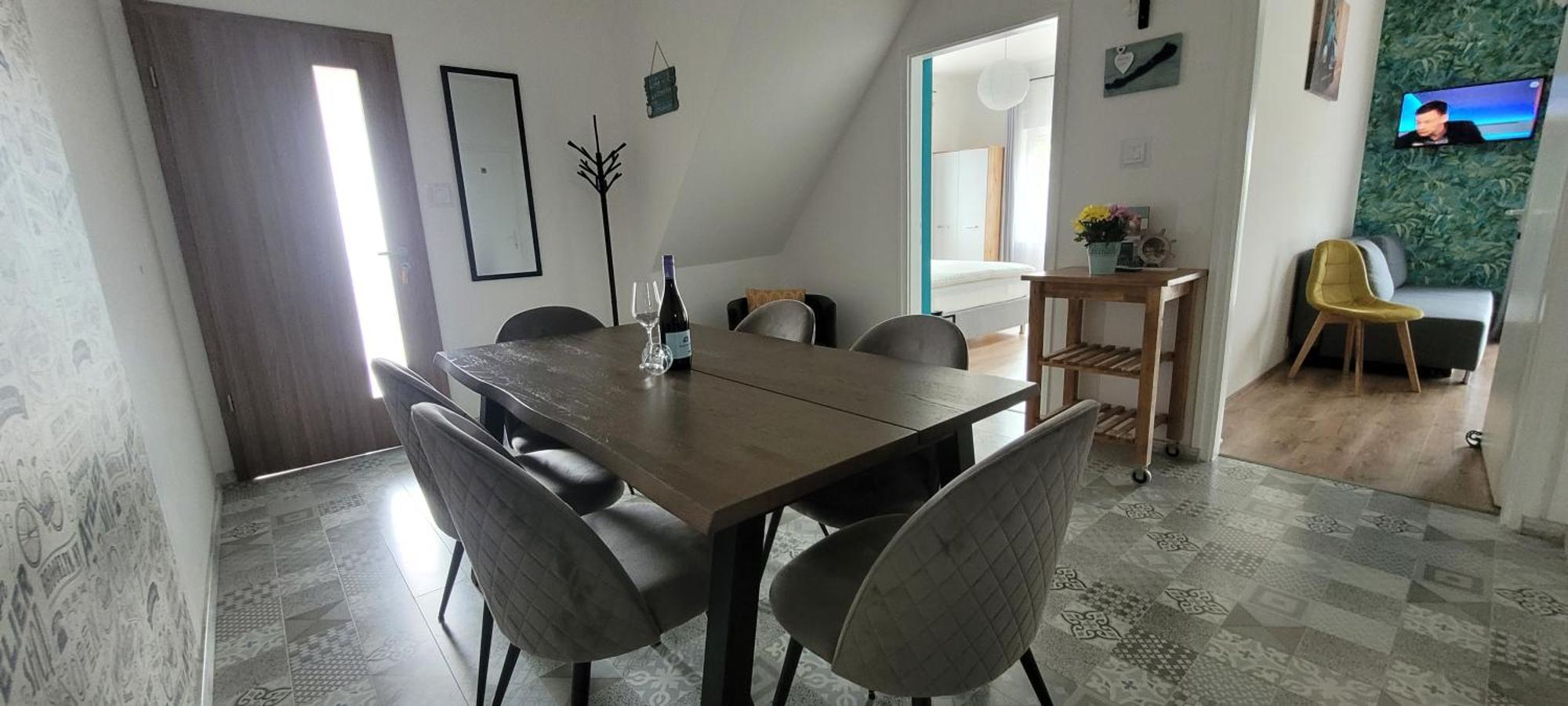 A Bringas Apartman Balatonfured Exterior photo